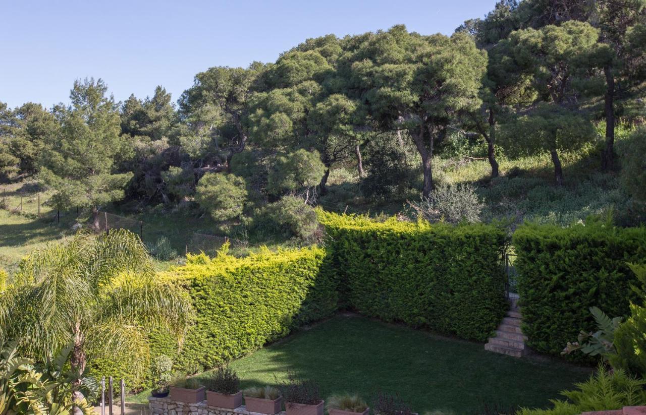 Exceptional Villa In Voula Near The Sea Athen Eksteriør bilde