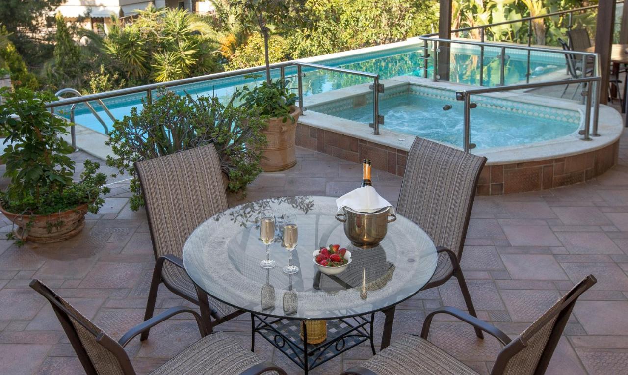 Exceptional Villa In Voula Near The Sea Athen Eksteriør bilde